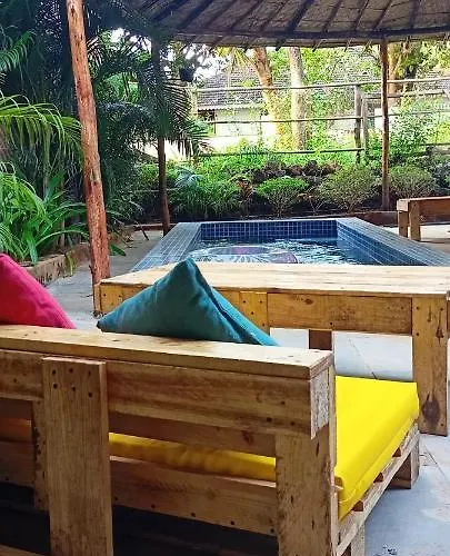 Red Monkeys Hostel Arambol